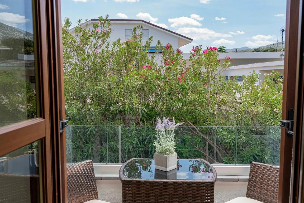 ****  Hotel Ristorante La Conchiglia Cala Gonone Italy