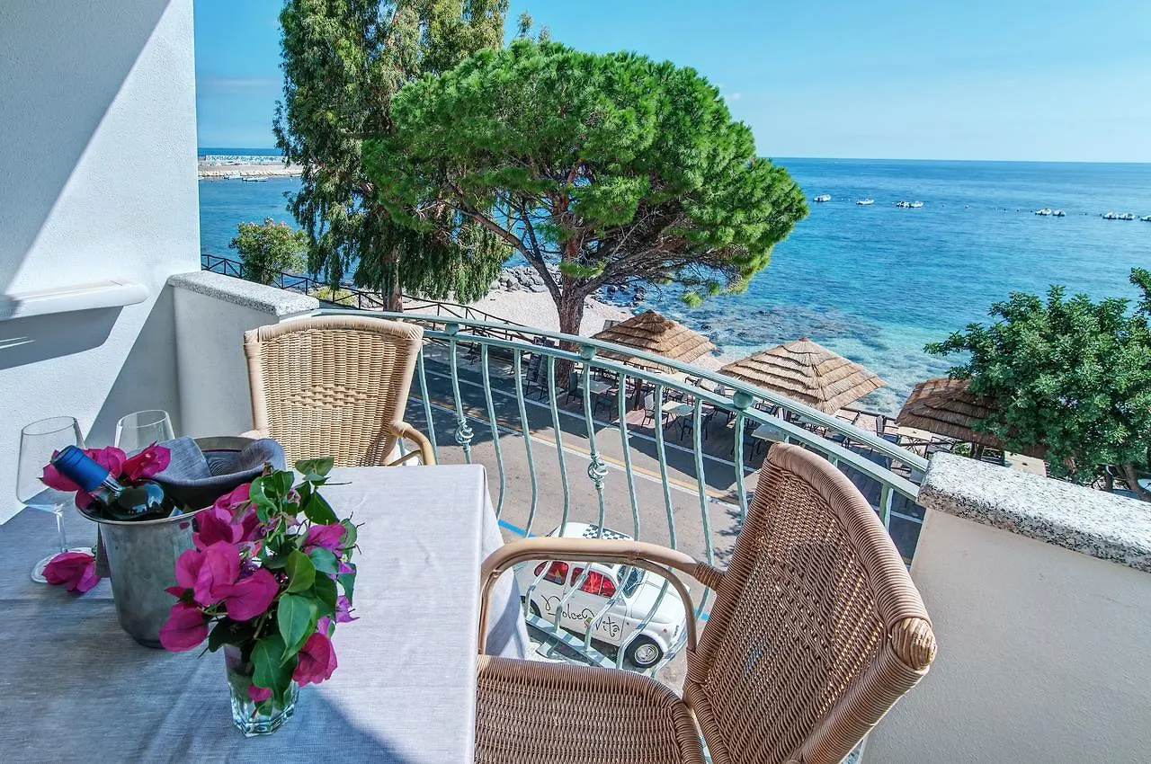 Hotel Ristorante La Conchiglia Cala Gonone