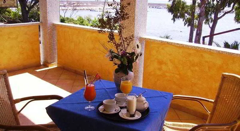 Hotel Ristorante La Conchiglia Cala Gonone 4*,  Italy