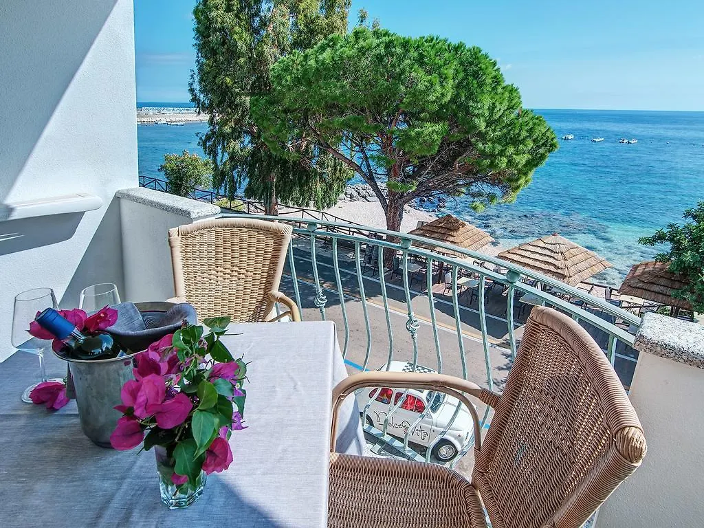 Hotel Ristorante La Conchiglia Cala Gonone 4*,  Italy