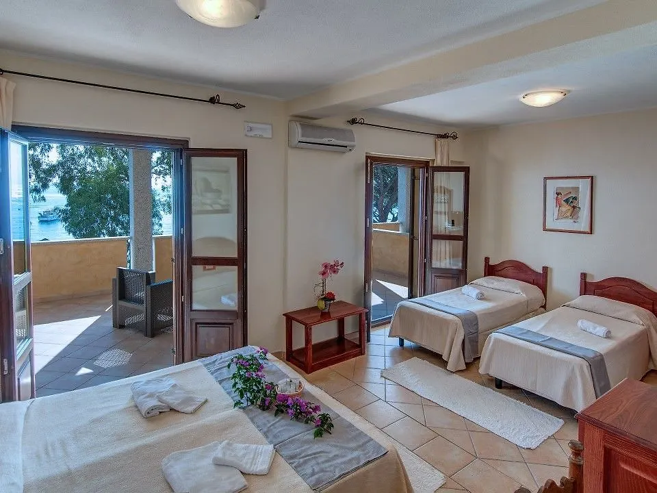 Hotel Ristorante La Conchiglia Cala Gonone 4*,  Italy
