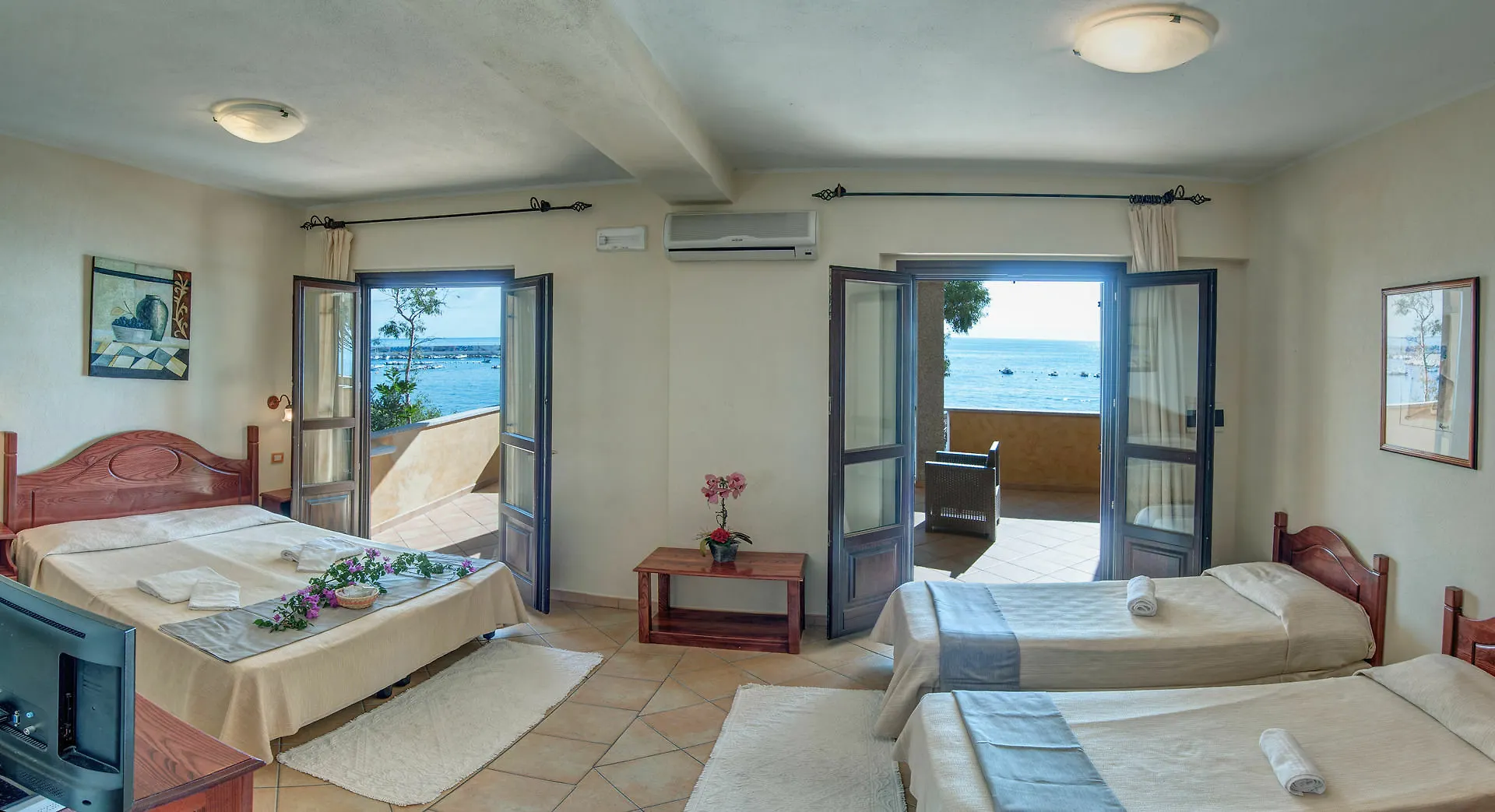 Hotel Ristorante La Conchiglia Cala Gonone